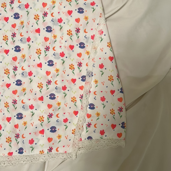 Princess Polly Skirt - Picture 2 of 4